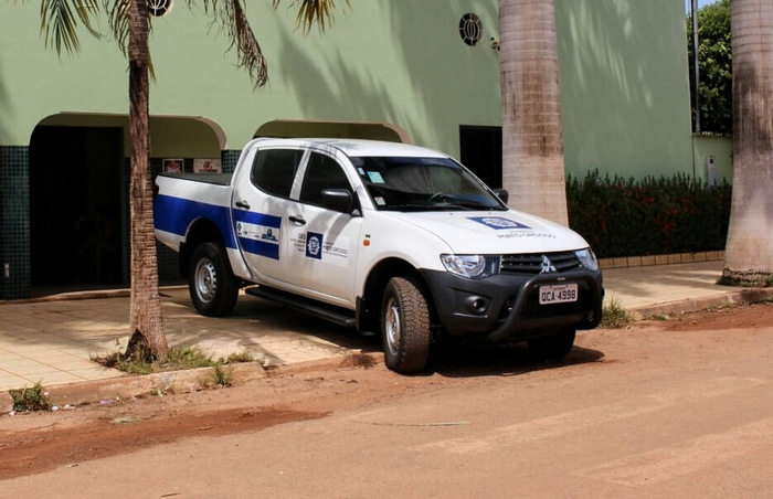 Prefeitura de Vila Rica recebe camionete nova para Saúde