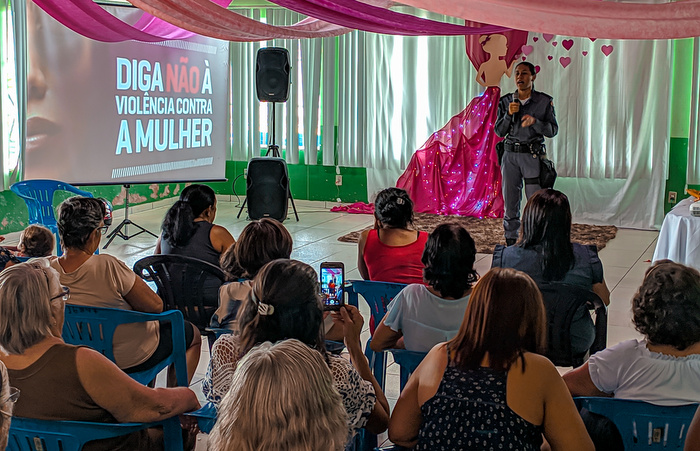 Polícia Militar participa de evento em homenagem ao Dia da Mulher em Vila Rica