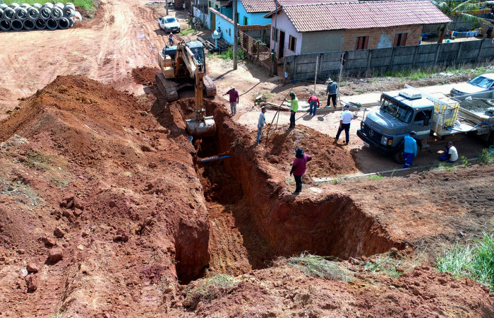 Governo de Vila Rica investe mais de R$ 600 mil reais em obra de drenagem profunda