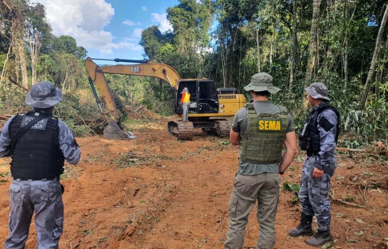 Operação apreende maquinário e aplica multa de R$ 3 milhões por desmate ilegal no Norte Araguaia
