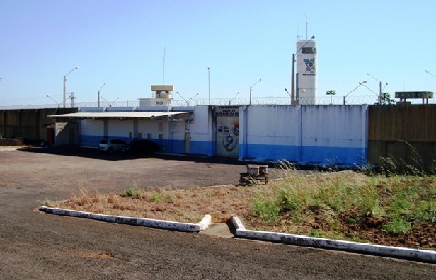 Ação da Polícia Militar recaptura mais 01 dos 14 preso que fugiram da Penitenciária Major Zuzi  em Água Boa