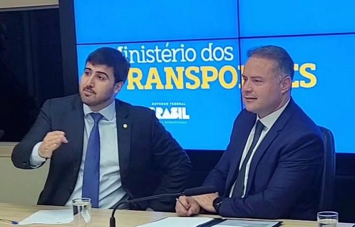 Deputado Emanuelzinho articula reunião com o Ministro de Transportes e se põe a disposição na luta pelas BRs 158 e 242